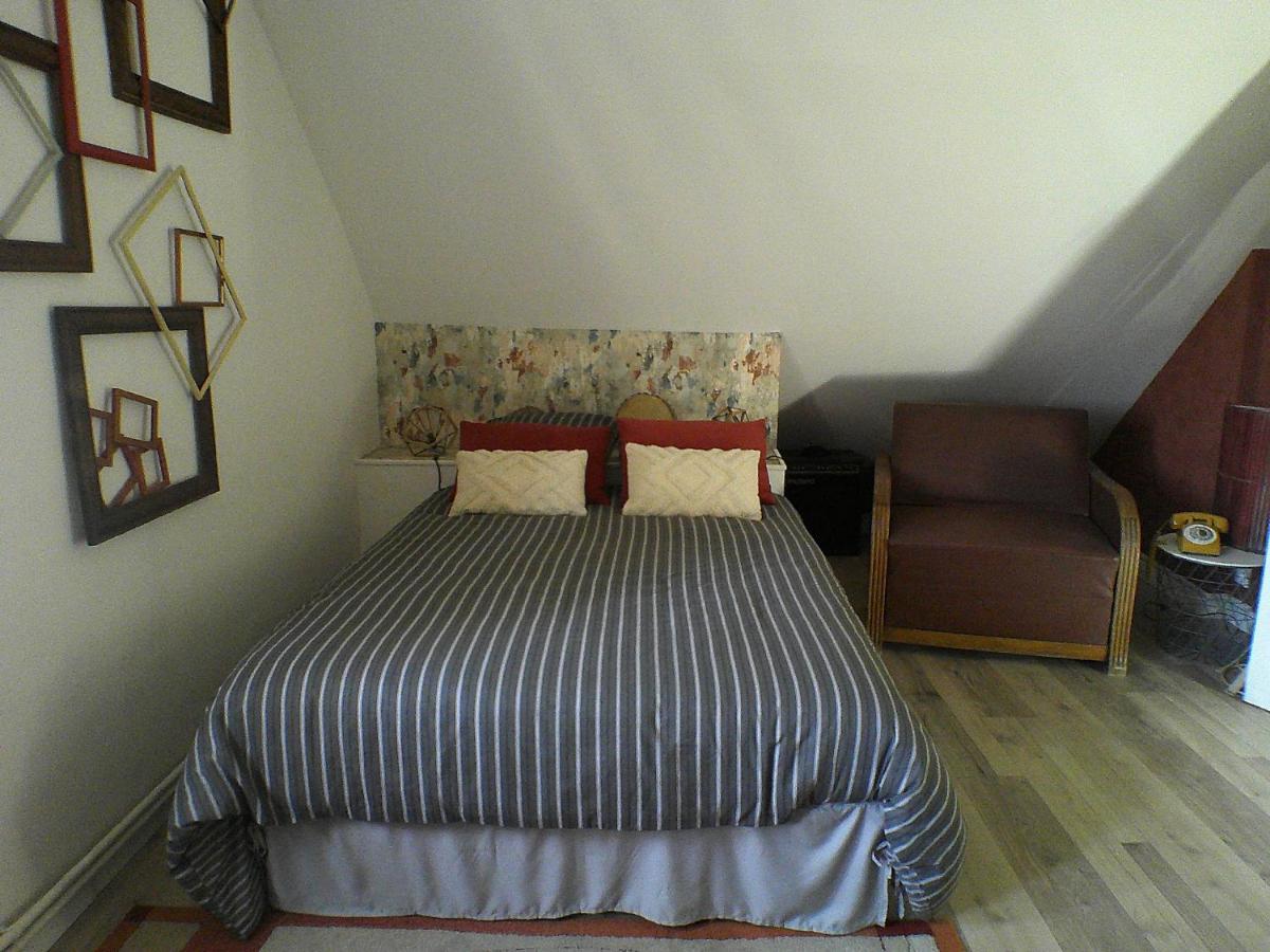 Le Clocooning Chambres D'Hotes Chez L'Habitant Billy  Exterior foto